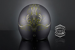 casco custom Pinstriping