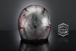 casco custon aerografato Rusted Flames